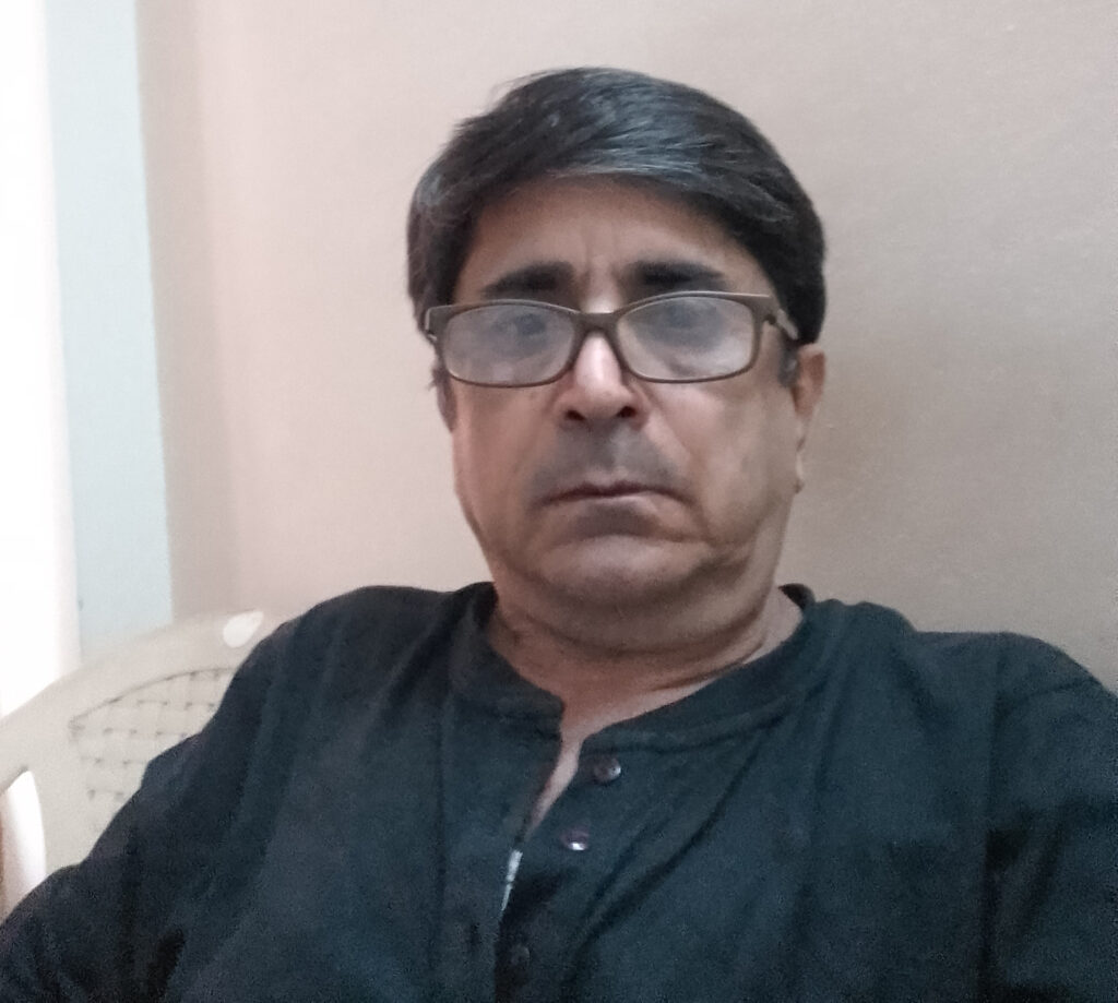 Girish Miglani 01